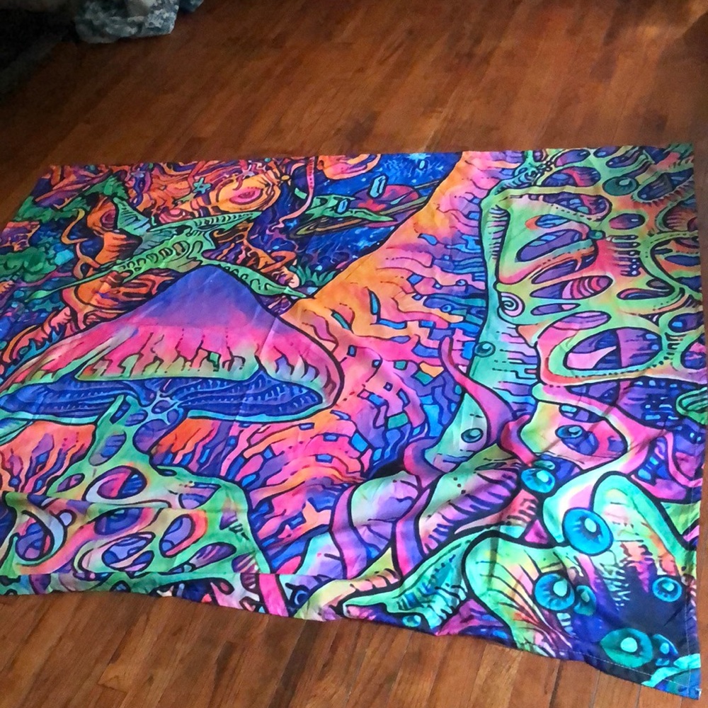 trippy tapestry